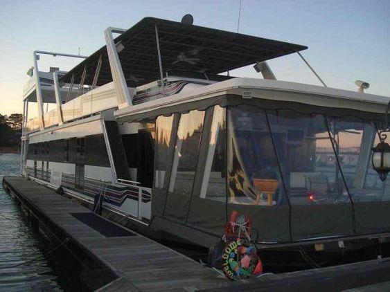 Sumerset Sumerset 18x99 Houseboat