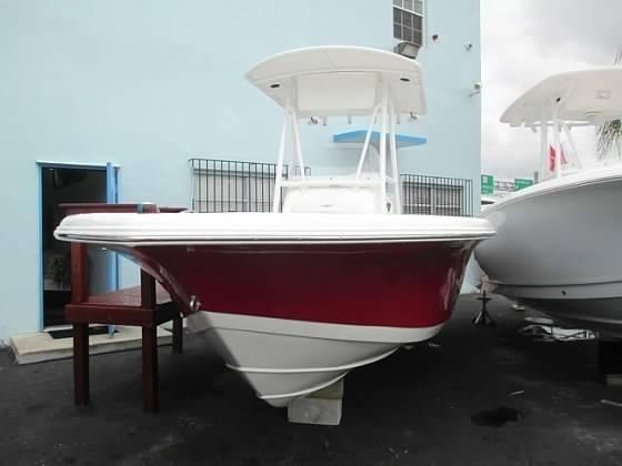 Tidewater Boats - Center Console 210 CC LXF For Sale
