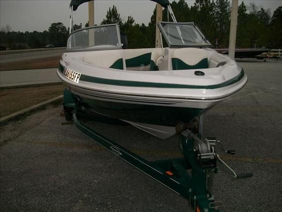 Tracker - Boats BOWRIDER ski 18-7