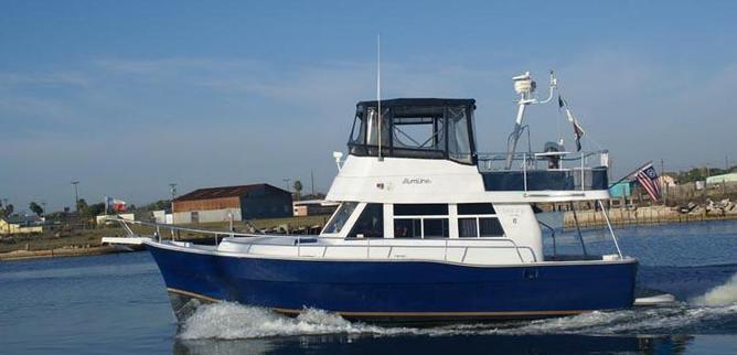 Trawler - Mainship 350-390 (TWIN 170s)