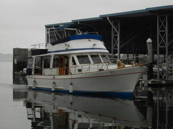 Trawler - Nova Sedan