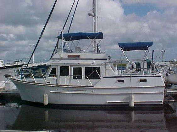 Trawler - Present Sundeck