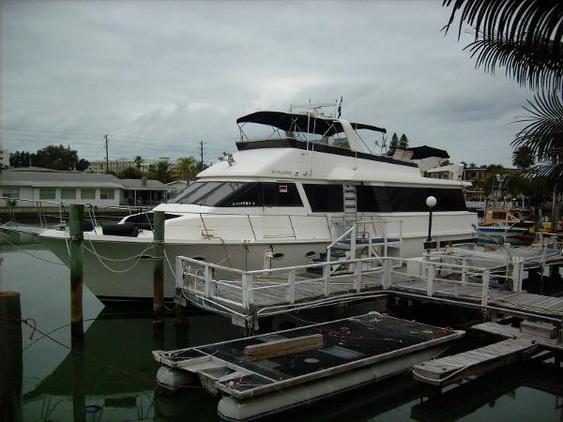 Viking Sport Cruisers - 63 Motor Yacht