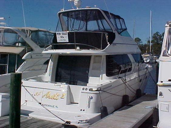 Voyager - Carver 450 Pilothouse