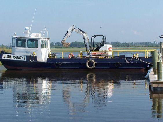 Work Boat - Custom Commercial Aluminum Shallow Water Heavy Hauler