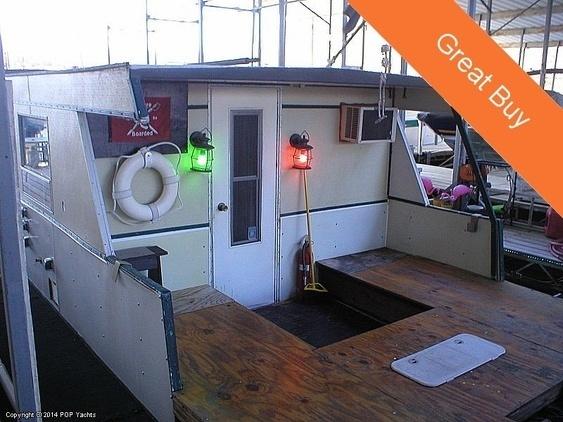 Carri Craft - 540 CC Pontoon Houseboat