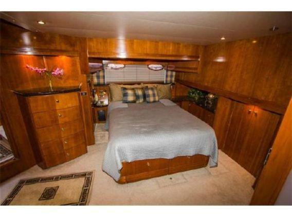 Carver - 570 Voyager Pilothouse