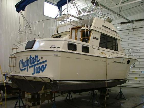 Carver - Yachts 32 Aft Cabin