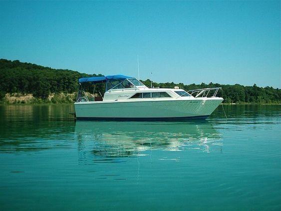 Chris-Craft - Catalina