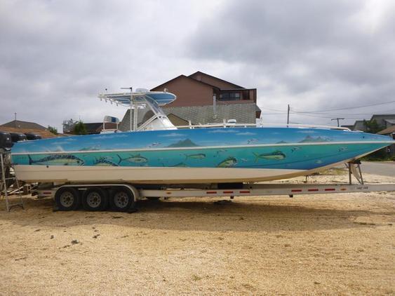 Cobra - Cat center console 357 sea viper triple verados