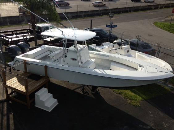 Contender - Center Console ST **2014 MODEL** For Sale