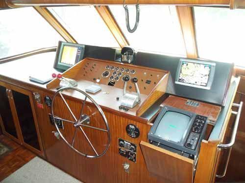 Hatteras Cockpit Motoryacht, Aventura