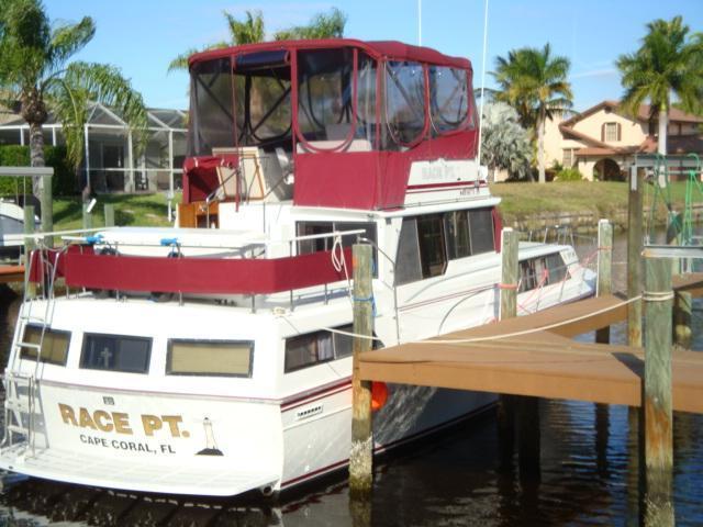 Marinette Aft Cabin MY, Cape Coral, Ft Myers