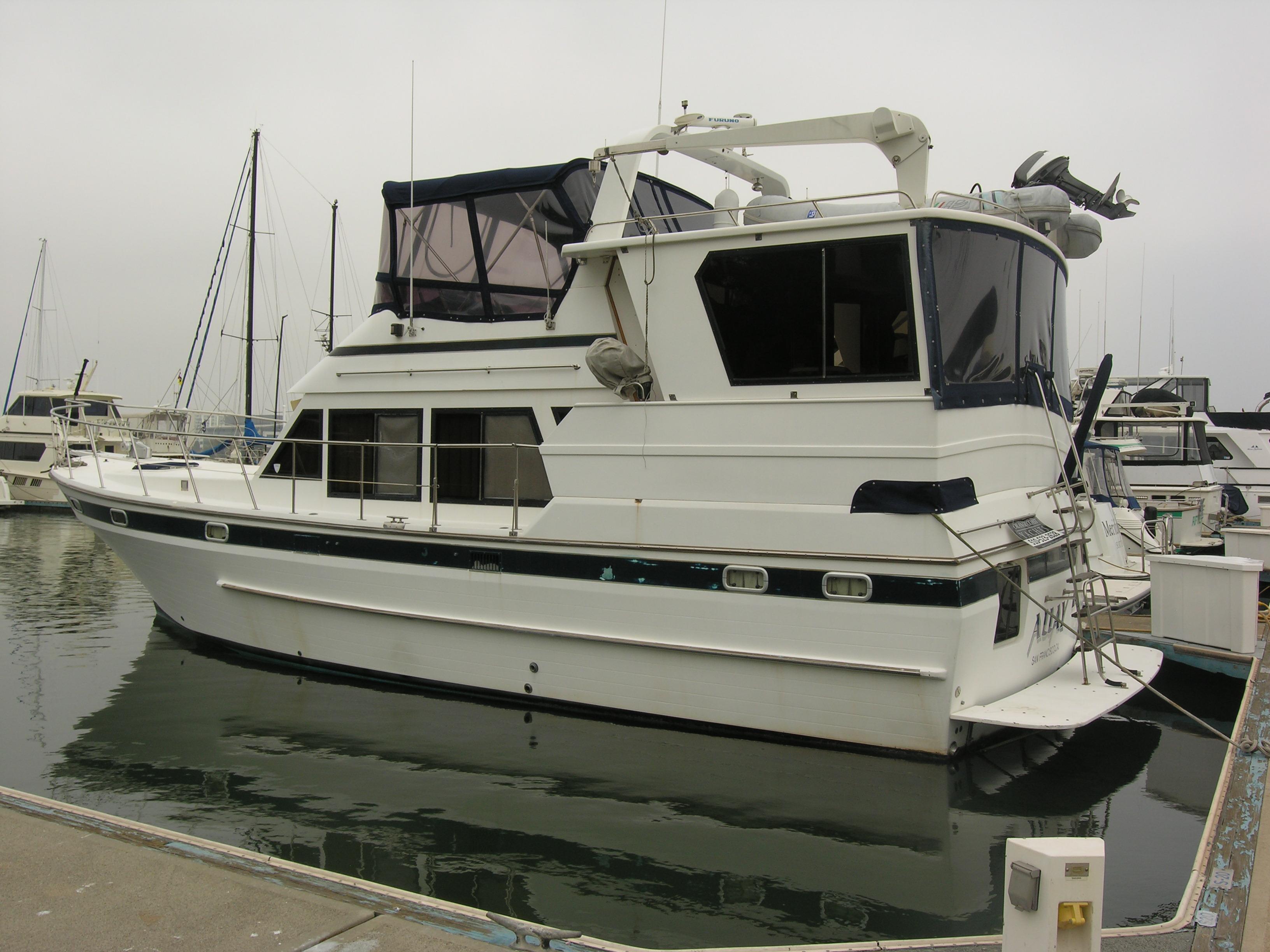 Nova 42 Aftbin Sundeck MY, Alameda (Our Docks)