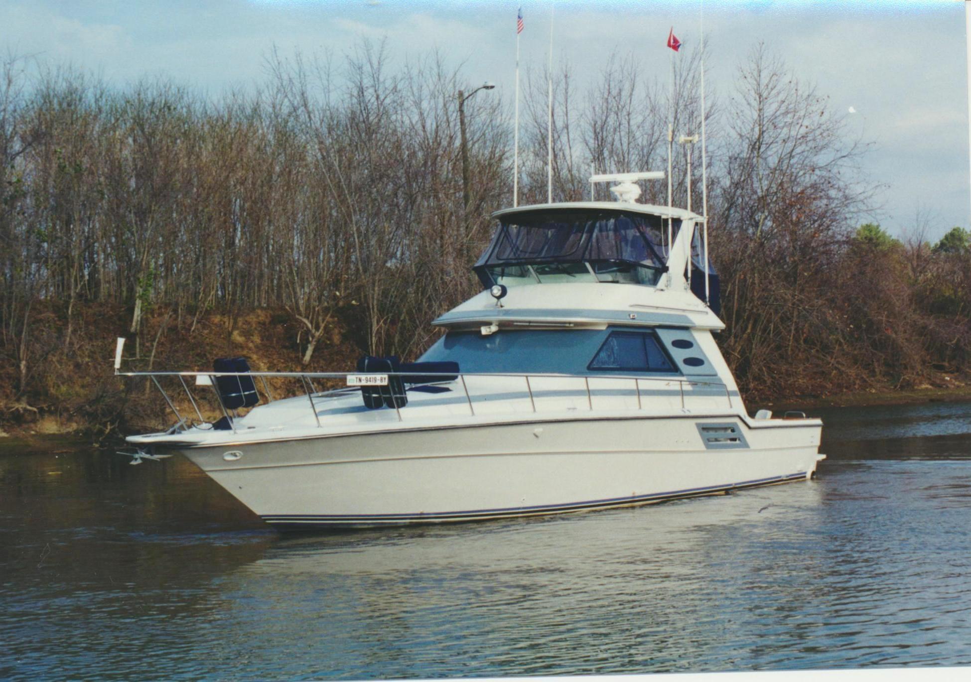 Sea Ray 460 Convertible, Nashville