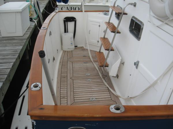 Marine Trader Cockpit Motoryacht, Rockport