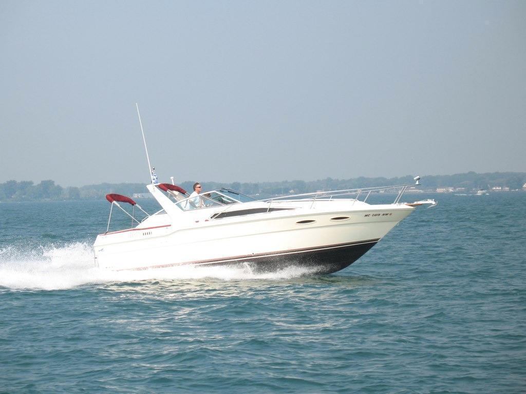 Sea Ray 300 Weekender, Harrison Township