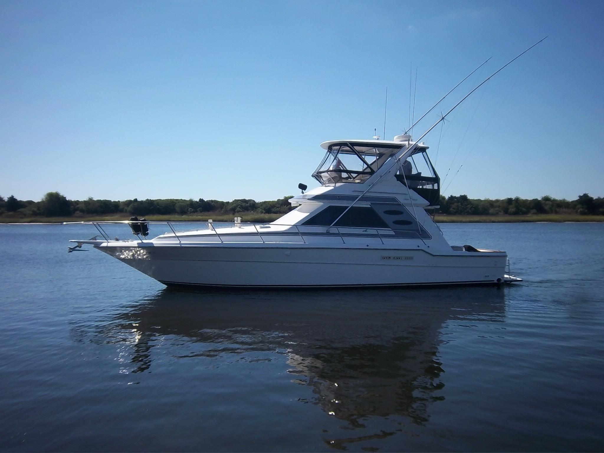 Sea Ray 43 CONVERTIBLE, Southport