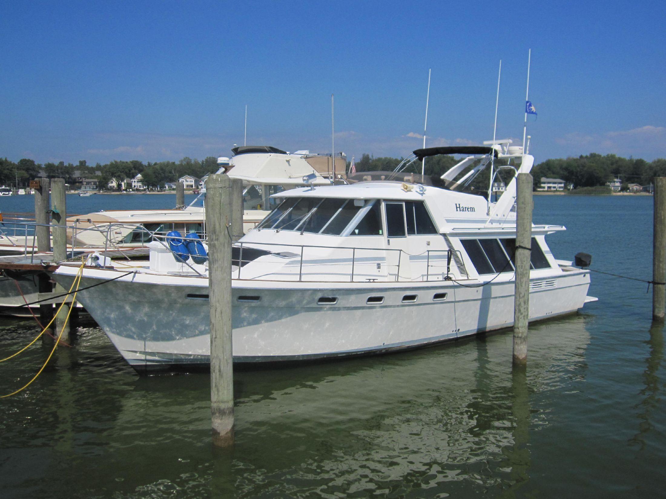 Bayliner 4588 Motoryacht, Holland