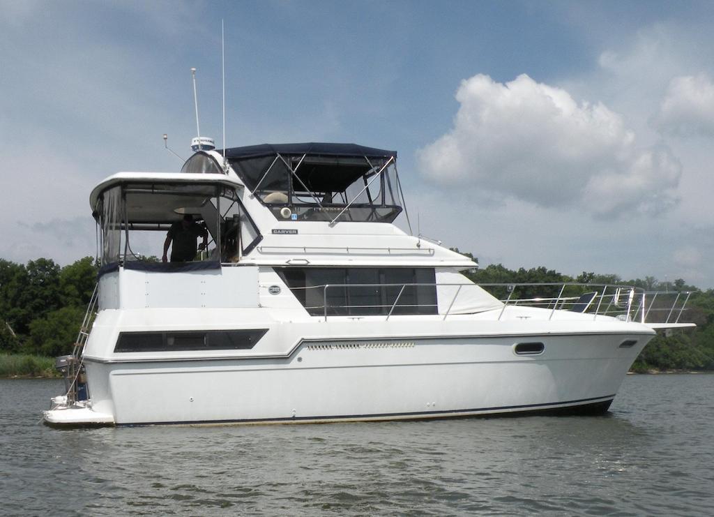 Carver 38 Aft Cabin, Chestertown