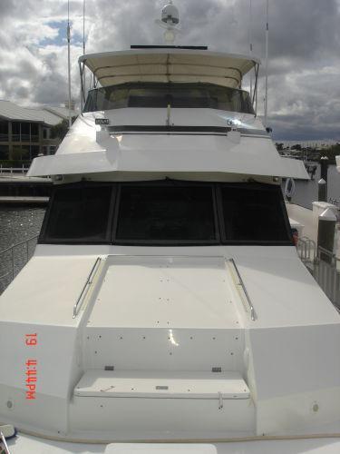 Hatteras Motoryacht, Aventura