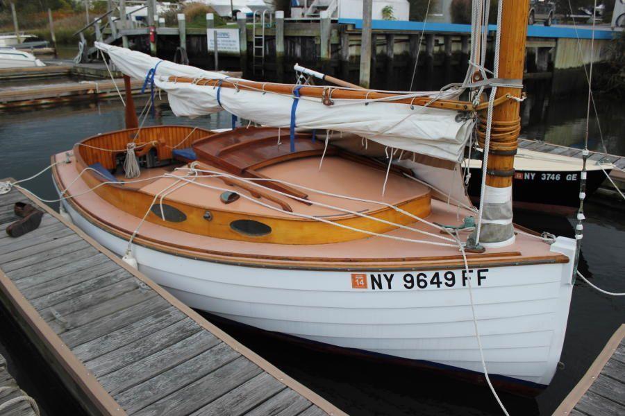 John D Little 16 Catboat, Greenport