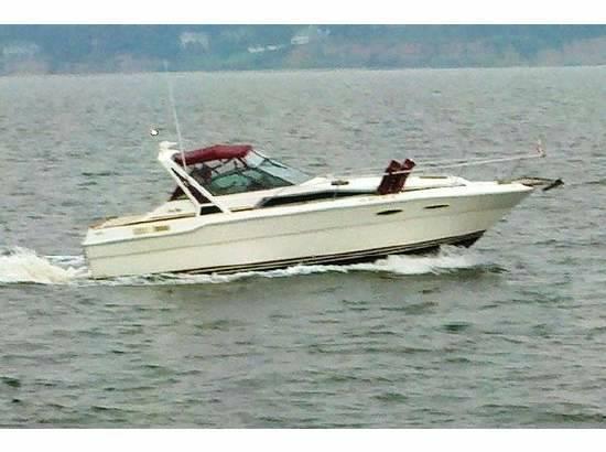 Sea Ray 300 Sundancer, Occoquan