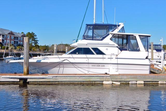 Sea Ray 380 Aft Cabin, Little River