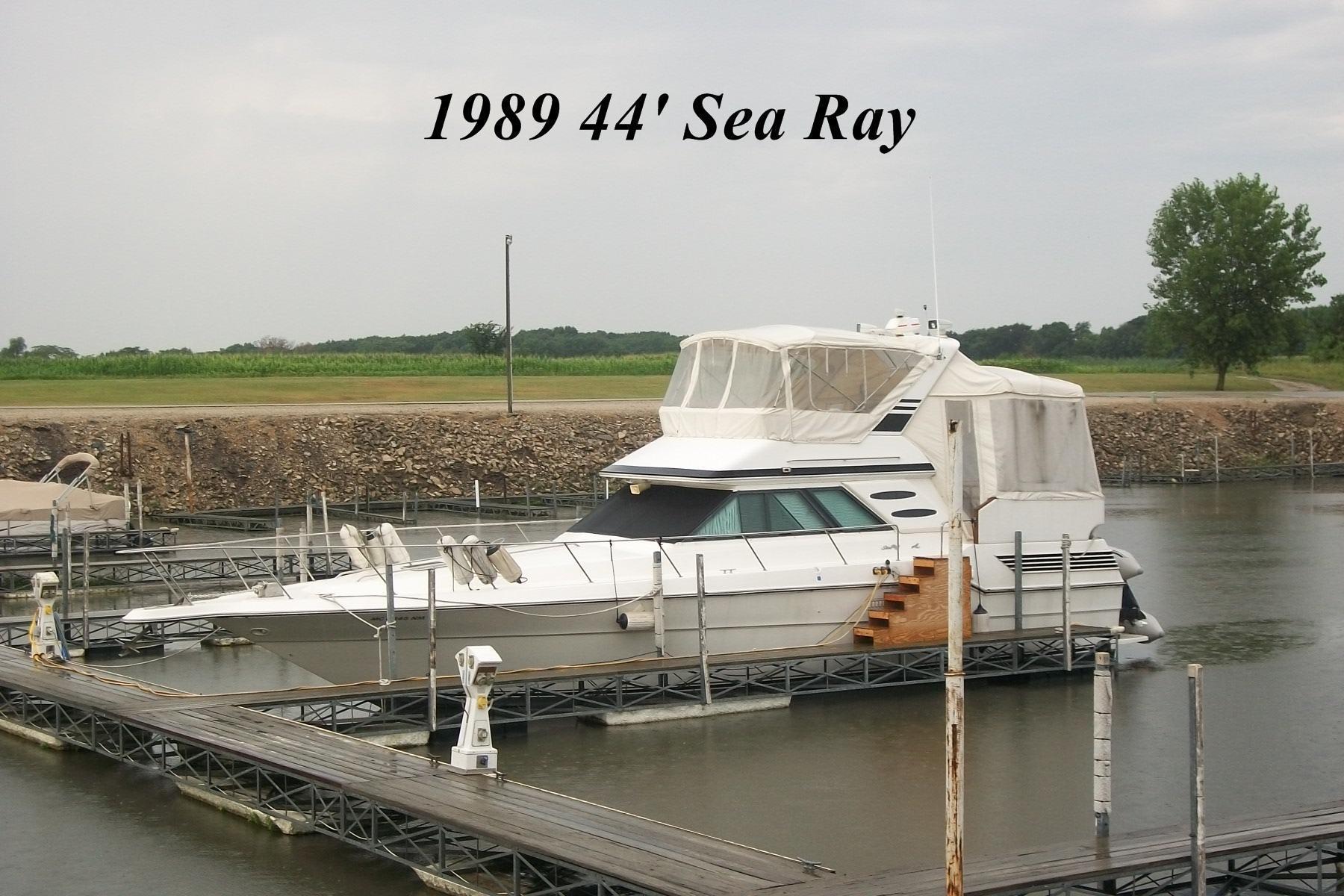Sea Ray 440 Aft Cabin, Seneca