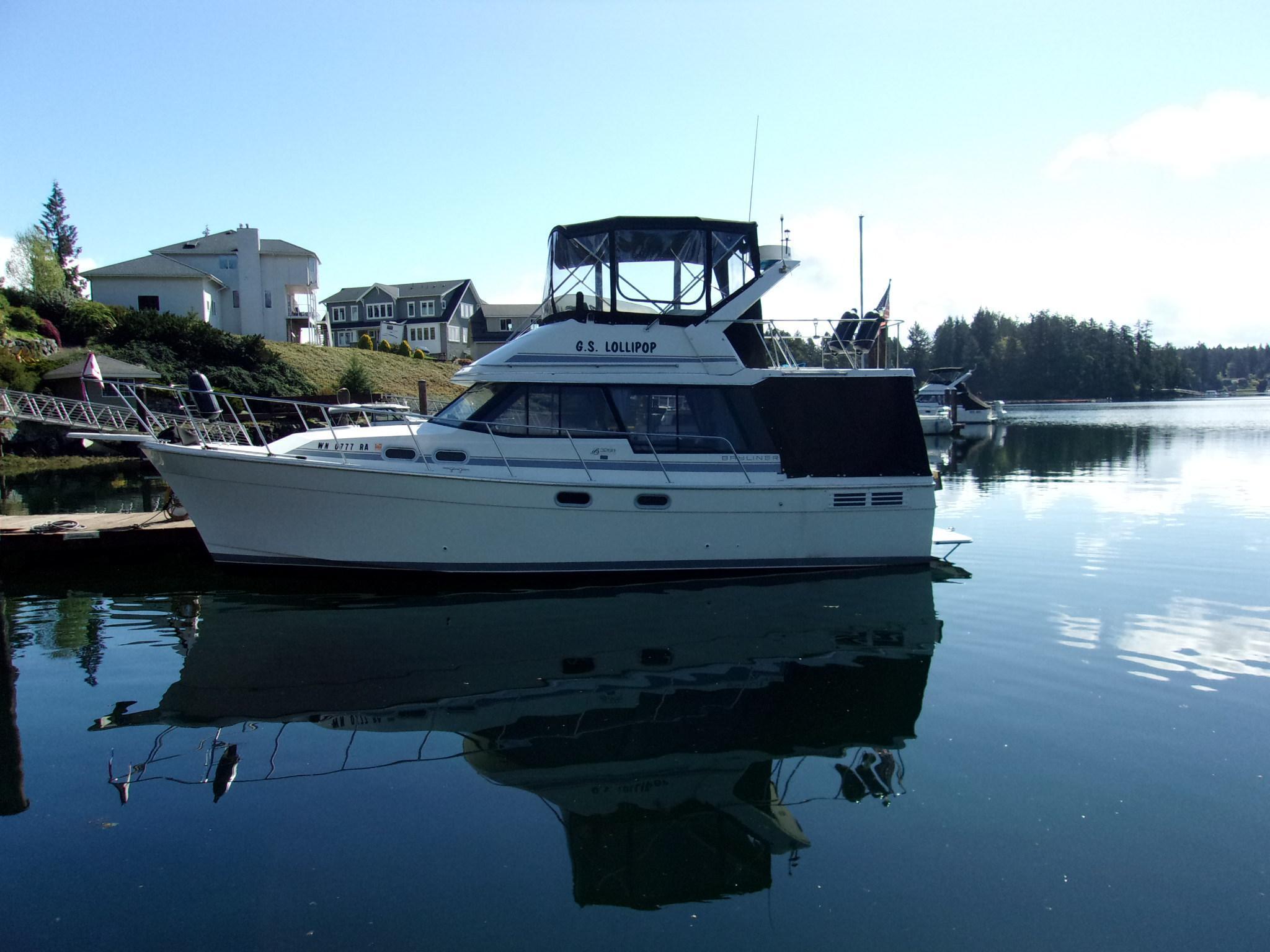 Bayliner 3288 Motoryacht, Fox Island
