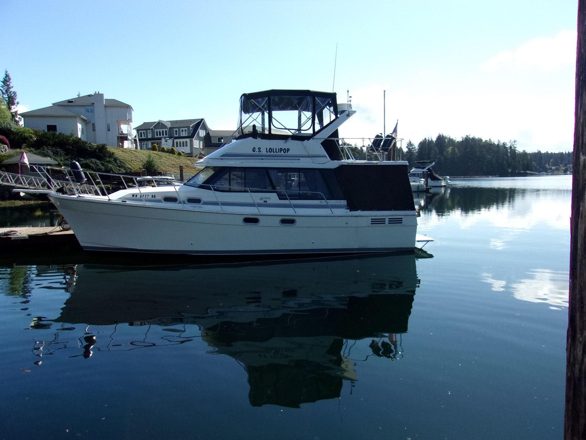 Bayliner 3288 Motoryacht, Fox Island
