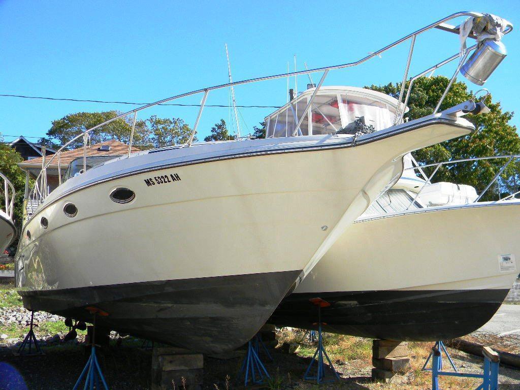 Cruisers Yachts 3670 Esprit, Onset Bay