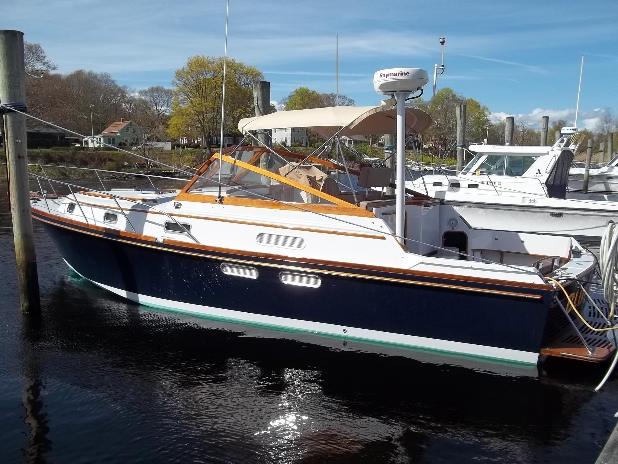 Little Harbor 34 Express, Westerly
