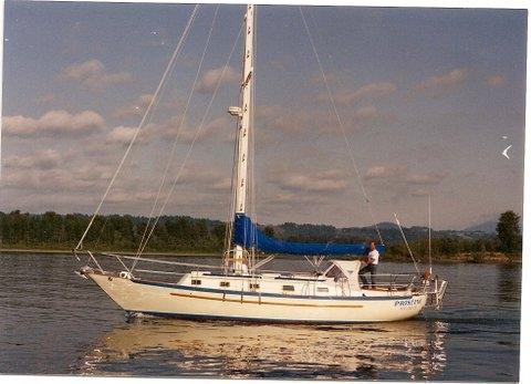 Pacific Seacraft 37, Seattle