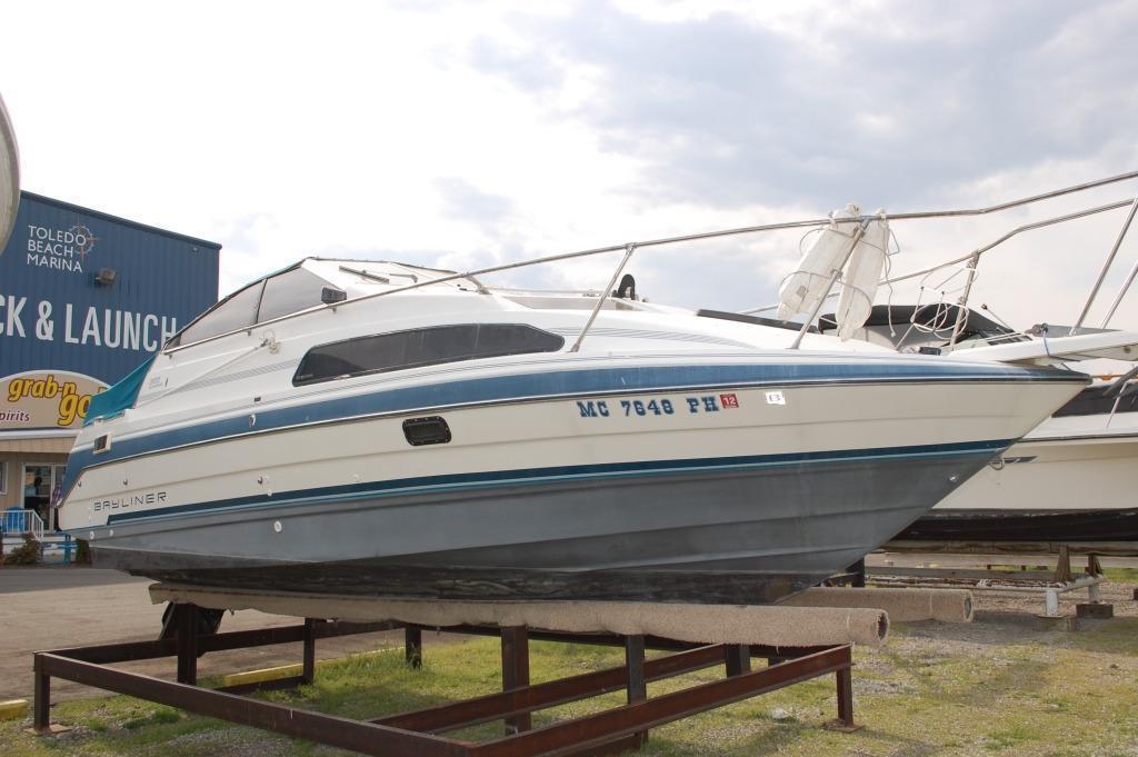 Bayliner 2655, LaSalle