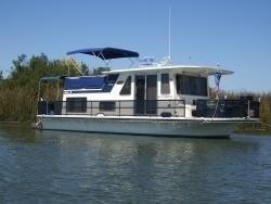 Gibson Houseboat 36, OXBOW MARINA, ISLETON