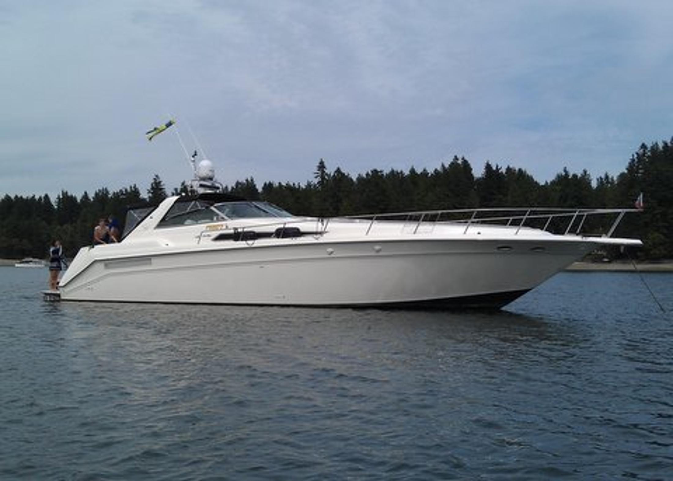 Sea Ray Sundancer, Port Orchard