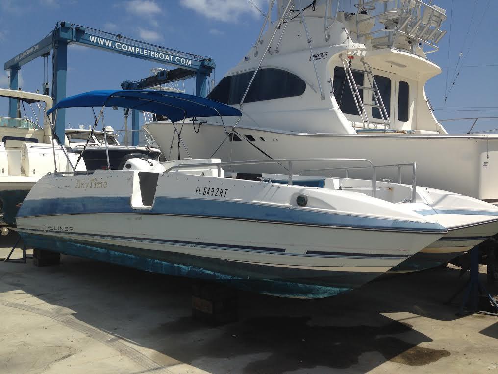 Bayliner Rendezvous 26, Pompano Beach