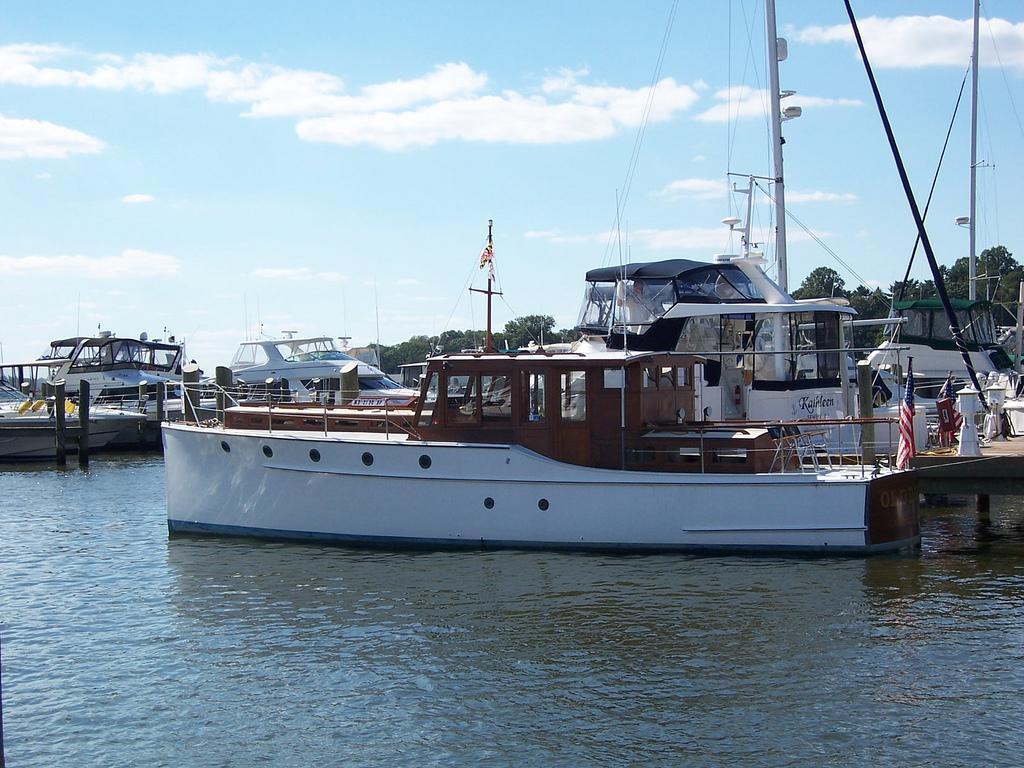 Red Bank Yacht Works 45, Charlestown