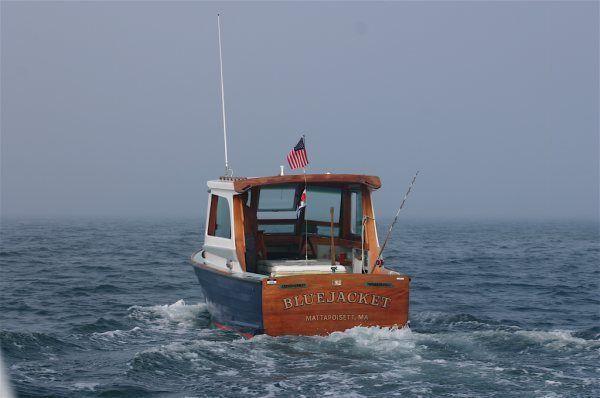 MacKenzie Bass Boat,ttapoisett