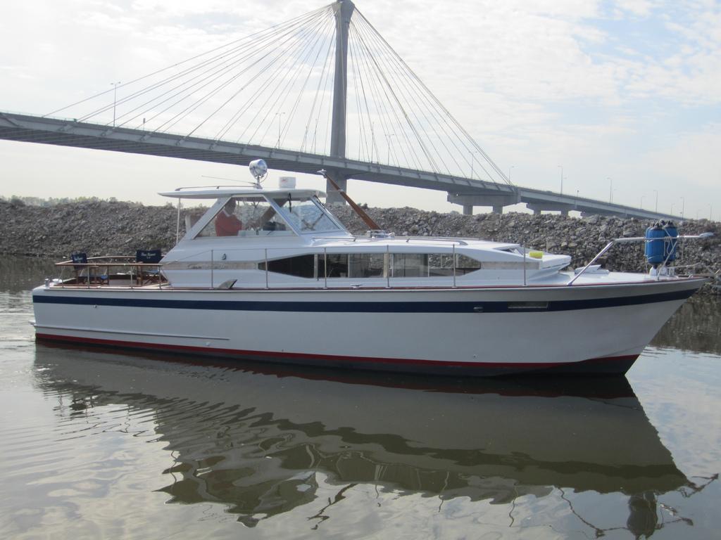 Chris Craft Roamer, St. Louis