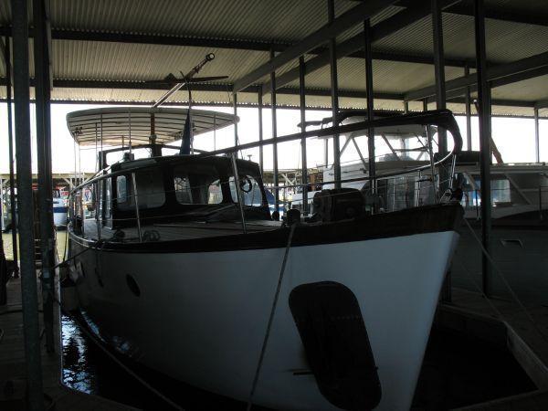 Rampart Motor Yacht, Napa