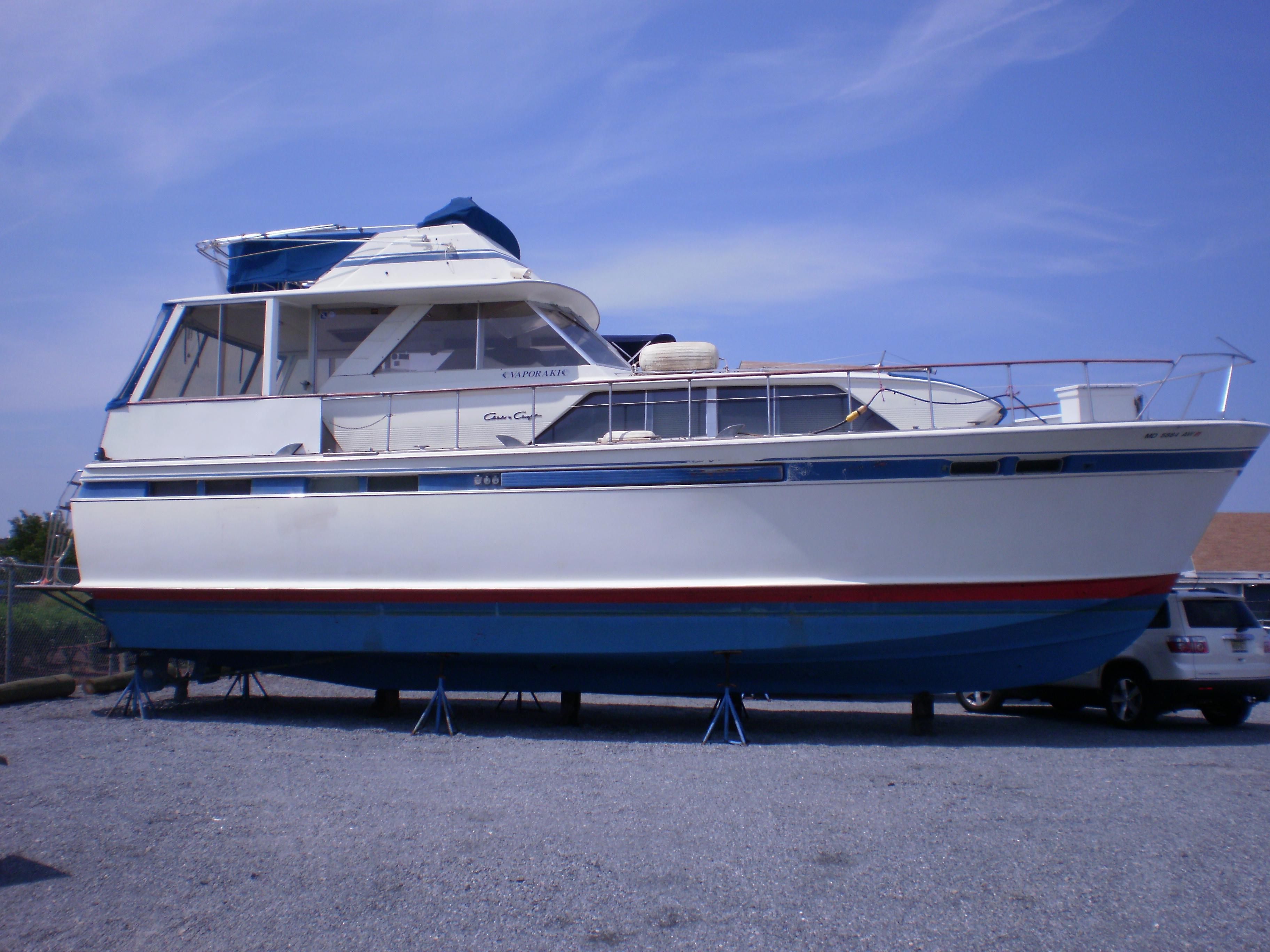 Chris Craft 47 Commander FDMY w 800 HRS, Chester