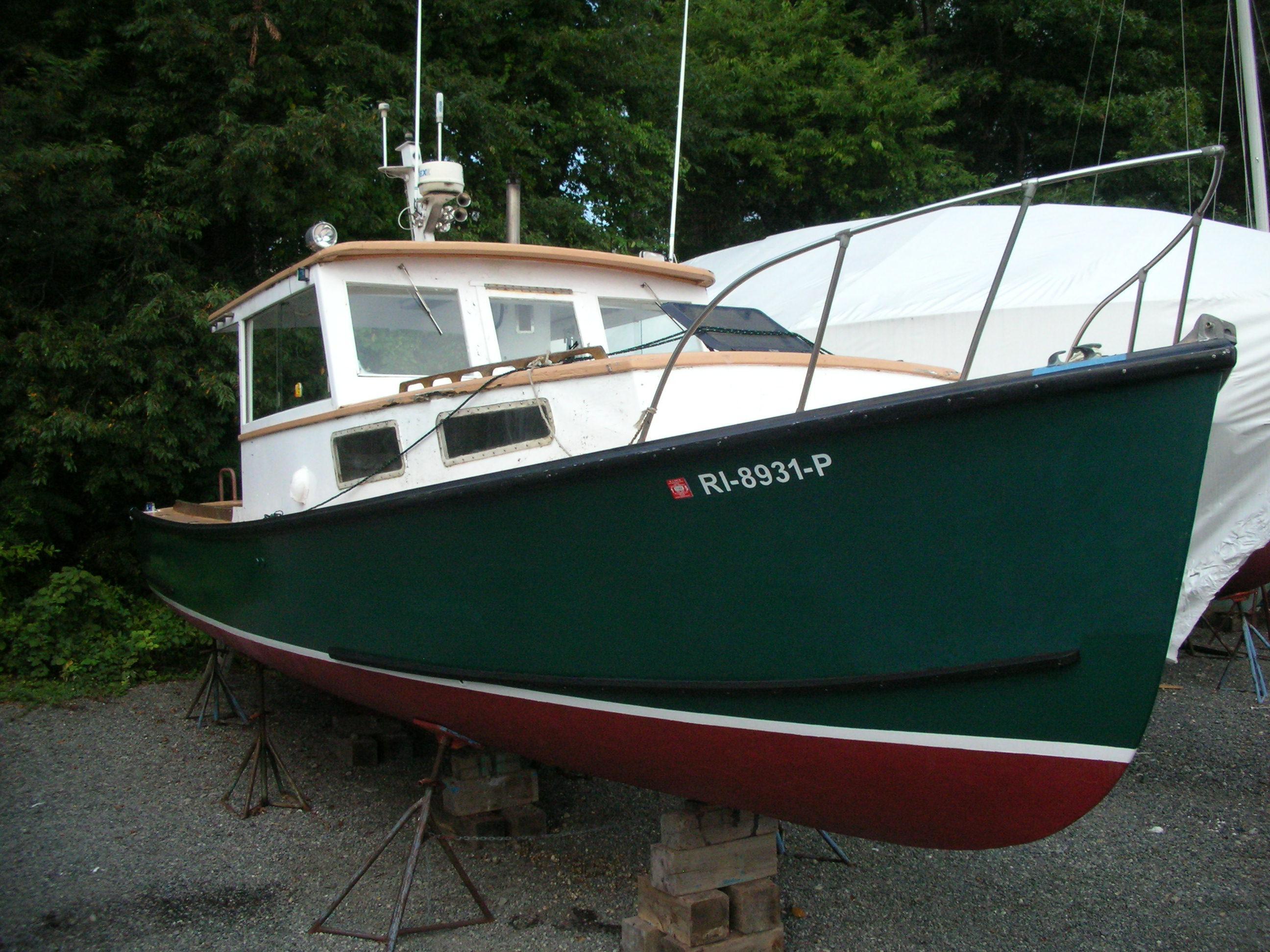 Webbers Cove Lobster boat, Portsmouth
