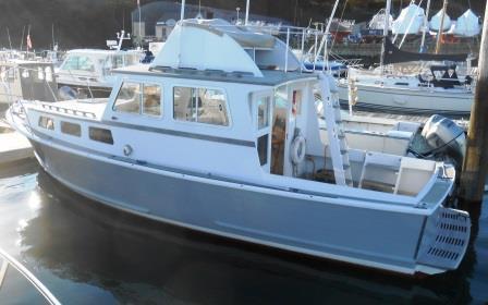 Ronald Rich 30 Downeast Flybridge Cruiser, South Freeport