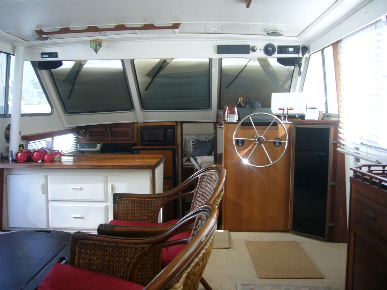 Tollycraft Cockpit Motor Yacht, Marina del Rey