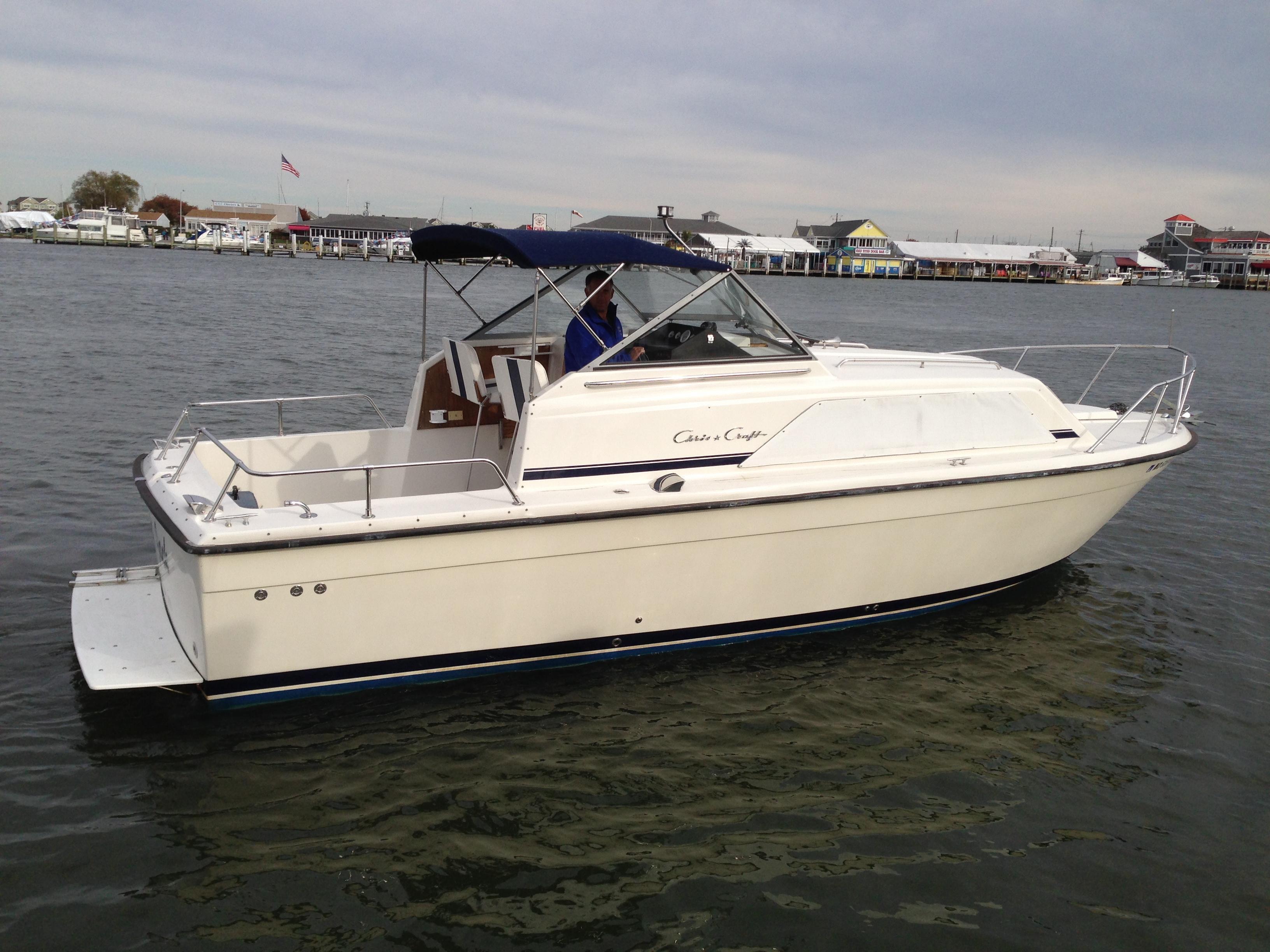 Chris Craft 281 Catalina, Kent Island