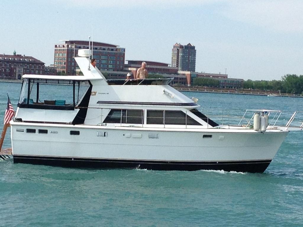 Trojan 40 Aft Cabin Motor Yacht, Detroit
