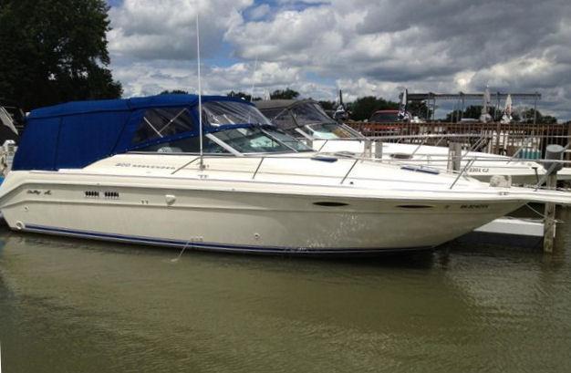 Sea Ray 300 Weekender, Port Clinton