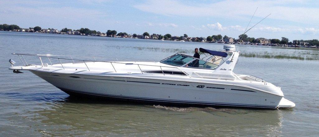 Sea Ray 400 Express Cruiser, Harrison Township